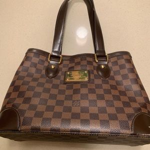 Authentic Louis Vuitton Damier ebene Hampstead pm